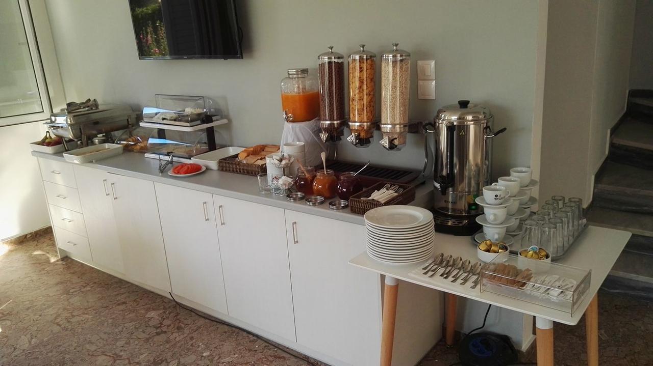 Hotel Finikas Methoni  Bagian luar foto